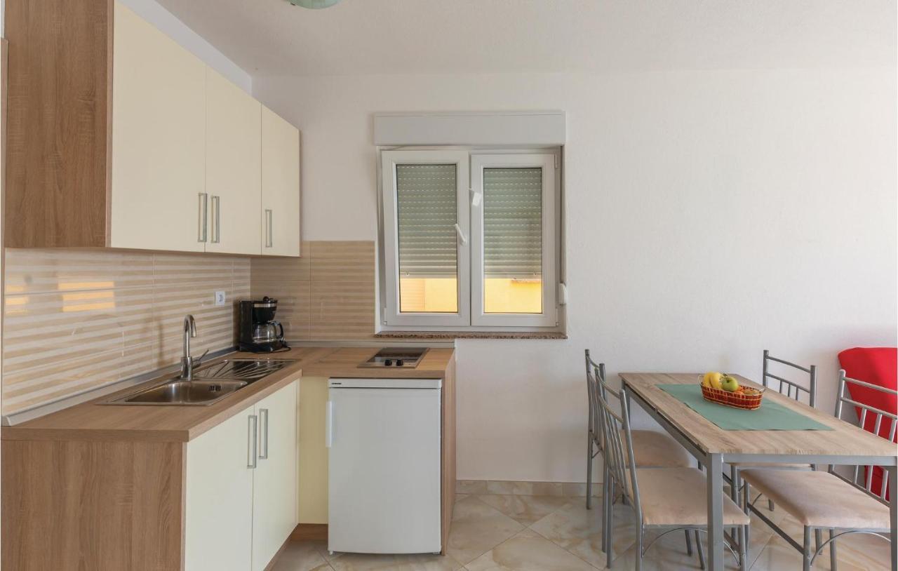 Amazing Apartment In Krvavica With Wifi エクステリア 写真
